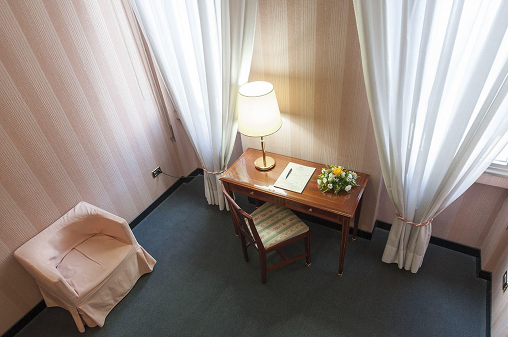 פסקרה Hotel Esplanade מראה חיצוני תמונה
