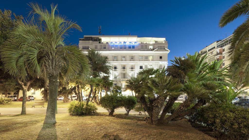 פסקרה Hotel Esplanade מראה חיצוני תמונה