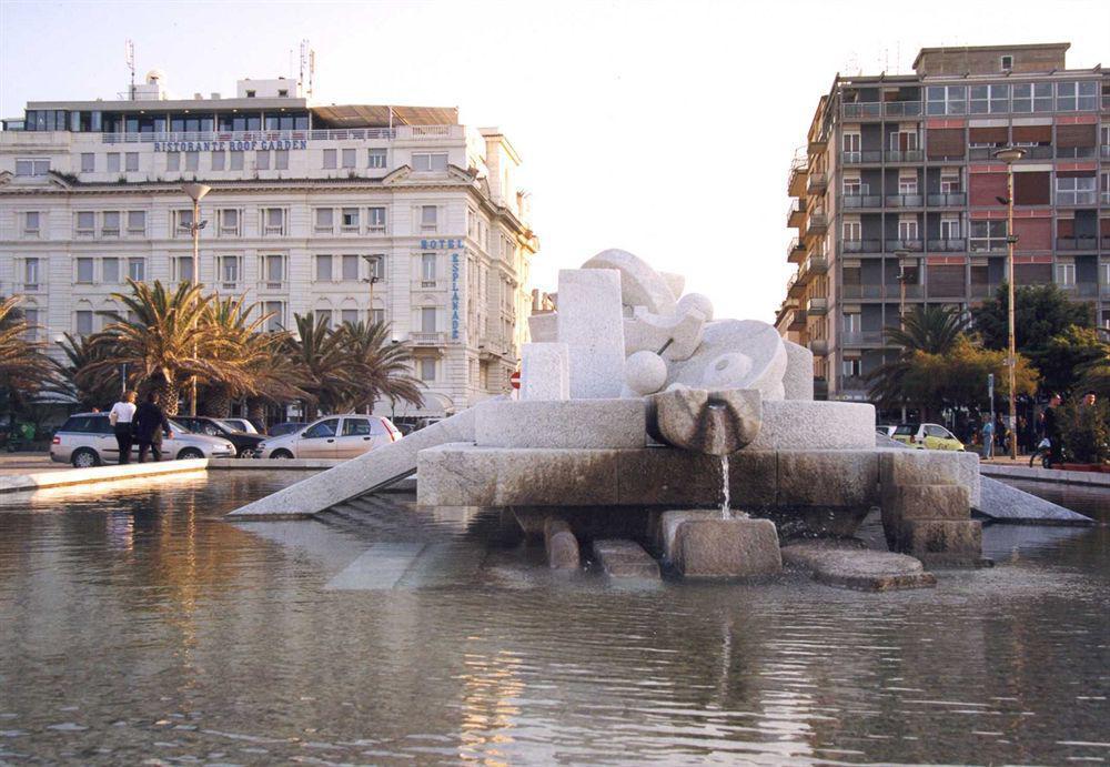 פסקרה Hotel Esplanade מראה חיצוני תמונה